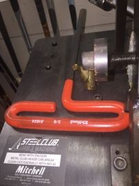Steelclub Angle Club Bending Machine made by Mitchell