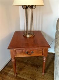 Ethan Allen side table (1)