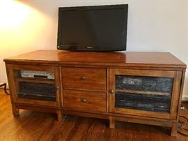 Ethan Allen media cabinet