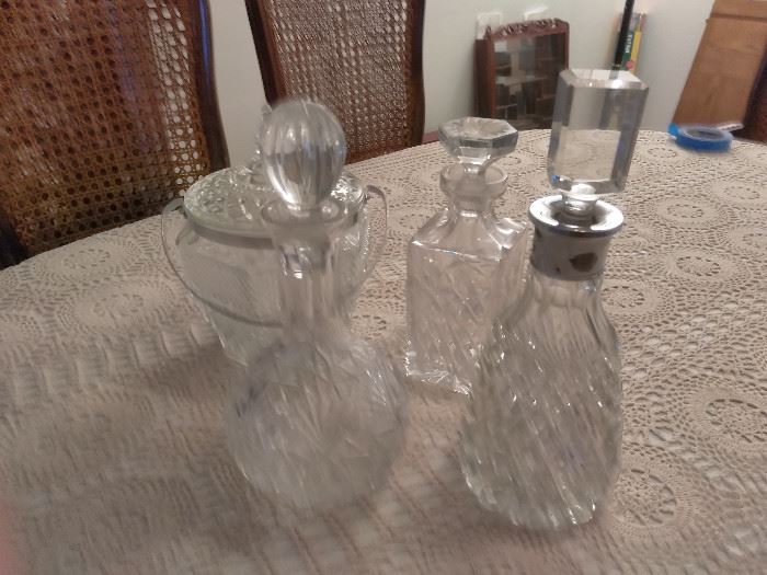 Lead crystal vase, 2 bowls and platter  http://www.ctonlineauctions.com/detail.asp?id=696071