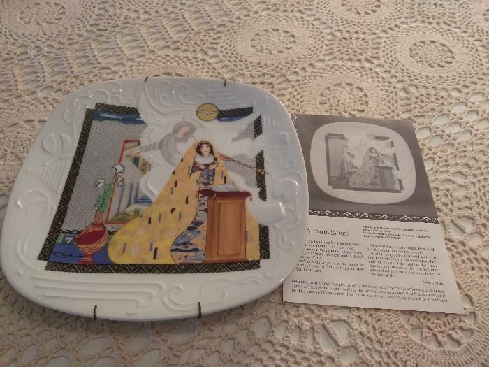  The Annunciation Collector Plate with paper work  http://www.ctonlineauctions.com/detail.asp?id=696082