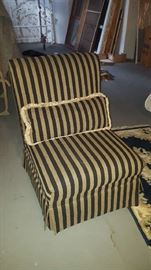 $100   Black & tan parson chair