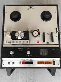 ROBERTS 778X Reel TO Reel Vintage Stereo Tape Deck   ==> ONLY $75 (As-Is)