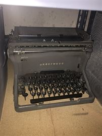 Standard vintage Underwood typewriter
