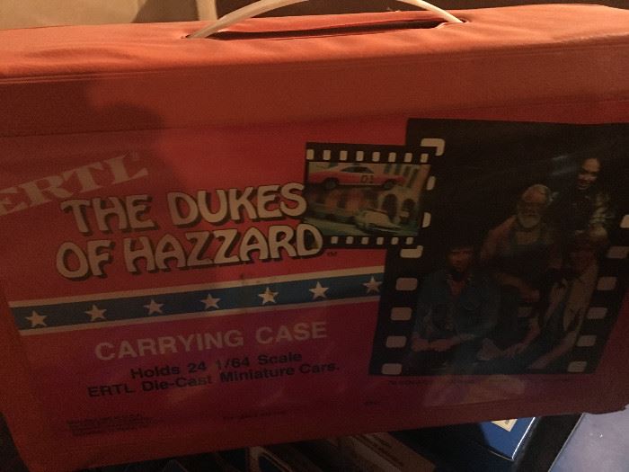 ERTL Dukes of Hazard car carrying case.