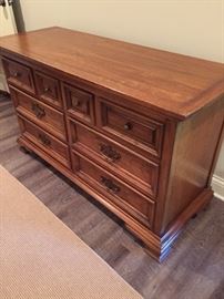 Thomasville dresser.  Measures about: 33" high, 21" deep, 56" wide.