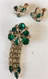 Vintage fashion pin and earrings
