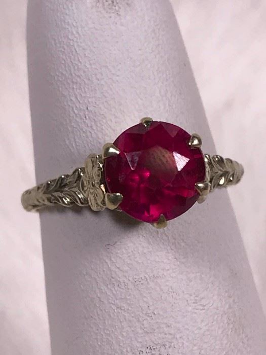 010 Gold and Ruby Ring