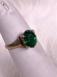 020 Gold and Green Stone Ring
