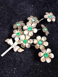 033 Sterling floral theme brooch