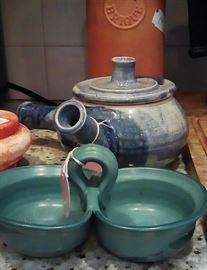 pottery, wine brique