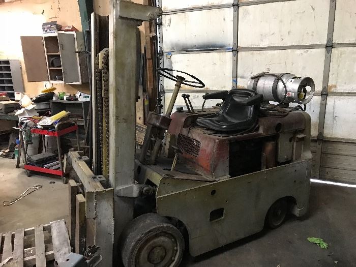 1960's Clark forklift in good working condition