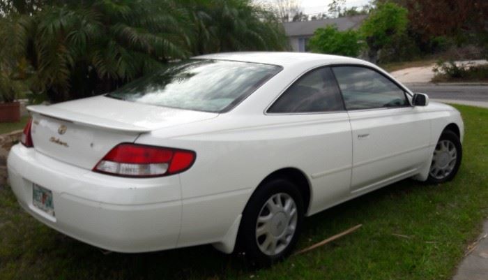 2000 Toyota Solara. Great shape. Well taken care of. Auto/AC/am/fm/cass/cd combo. power seat/window& locks. Pearl white and gold trim. Certified Vin APPROVED with proof. 