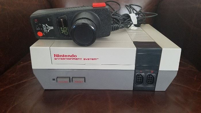 Nintendo NES, Atari plug n play