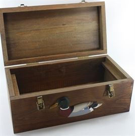 box Wood with duck open