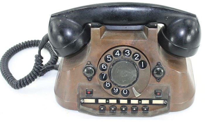 Telephone d