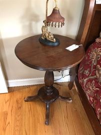 Early 1900's Mahogany Parlor Table Round Top on Reeded Column Base, (Pet Damage to Legs)