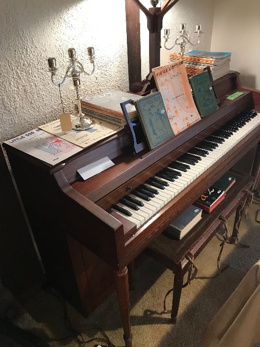 Vintage Aeoleon Console CABLE Console Piano With Bench