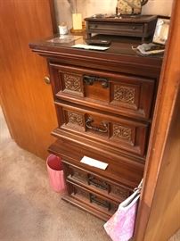 Vintage Night Stands ~ CHEAP