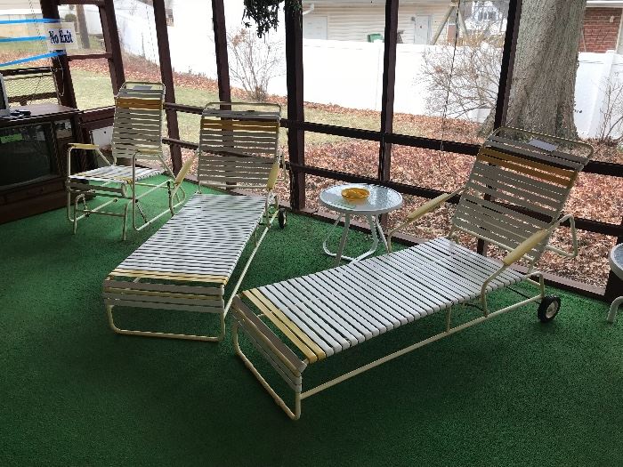 Vintage Yellow And White Plastic Strap Lounge Chairs And Glider Chair ~ In Great Condition ~ FUNKY