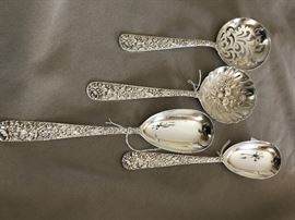 Early 20c Kirk Repousse Sterling Silver Svg. Pieces