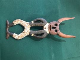 Virginia Metal Crafters Devil Boot Jack