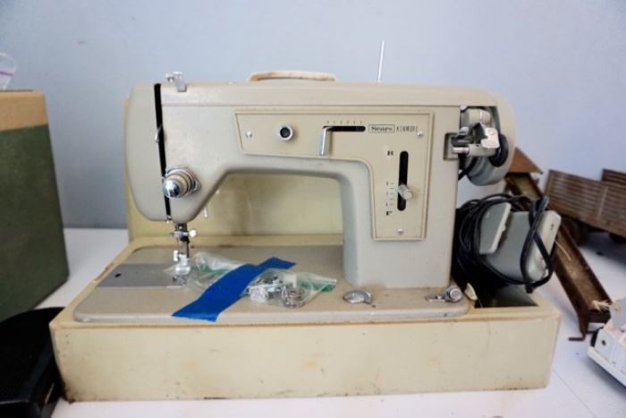 Sears Kenmore 5185 Sewing Machine