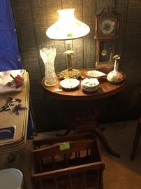 harp table, lamp, magazine holder, clock 
