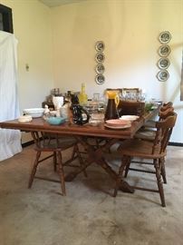 farmhouse style dining table and chairs, glassware