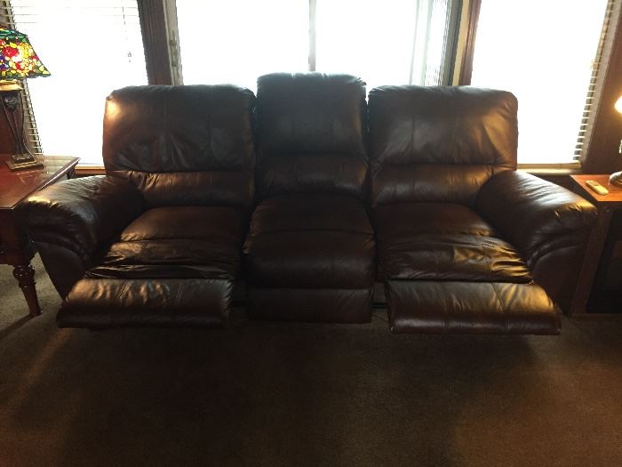 Double Reclining Sofa: Extended