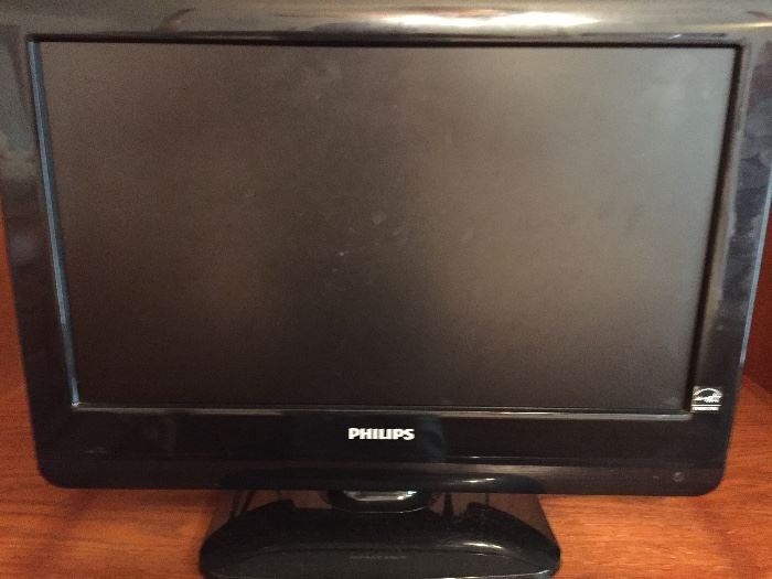 Phillps TV - 18 inch (Pair)