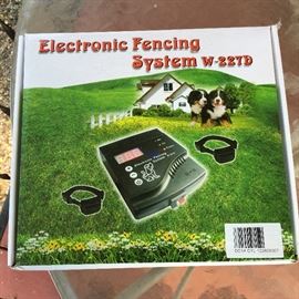 ELECTRONIC FENCING SYSTEM