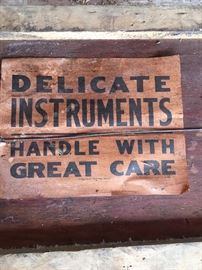 ANTIQUE SHIPPING CRATE