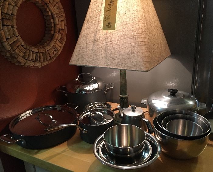 LAMP, COOKWARE, STAINLESS STEEL MIXING BOWLS, CORK WREATH