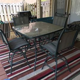 PUB STYLE PATIO TABLE W/CHAIRS