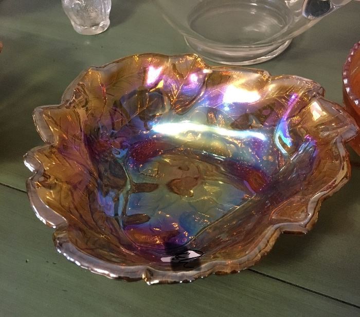 CARNIVAL GLASS CANDY/NUT DISH