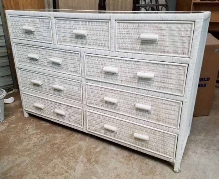 This is an extra large dresser. Matches other white wicker items in this sale.