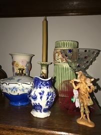 VASES AND COLLECTIBLE POTTERY