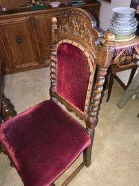ANTIQUE WOODEN HAND CARVED TABLE AND 6 CHAIRS