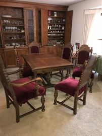 ANTIQUE WOODEN HAND CARVED TABLE AND 6 CHAIRS