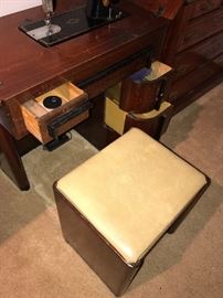 VINTAGE SINGER SEWING MACHINE WITH MCM CUSTOM CABINET