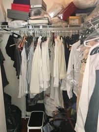Full closets with bags & shoes as well 