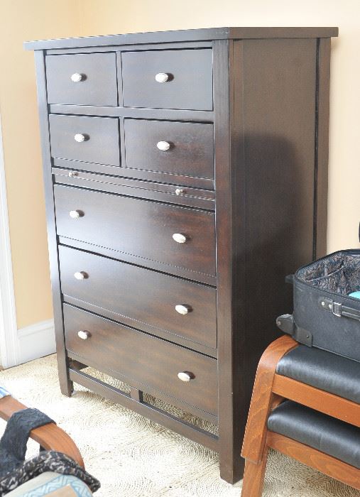 Tall dresser