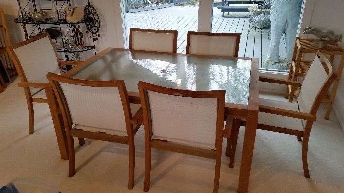 Floridian Table and Chairs