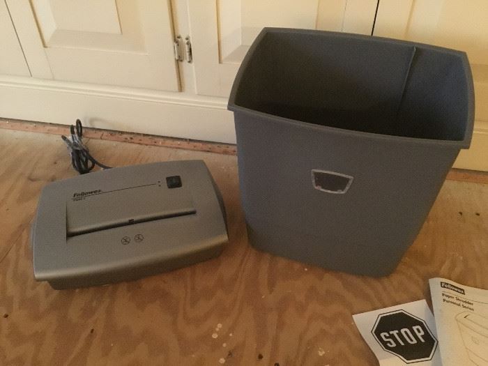 Paper Shredder, Plastic File Box, Trays  https://www.ctbids.com/#!/description/share/7806
