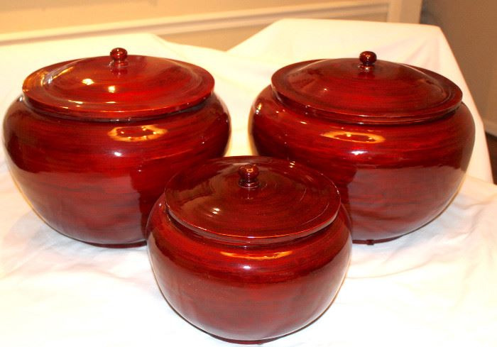 Red Cache Pots