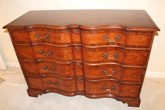 Sterling Ashmore 4 drawer dresser