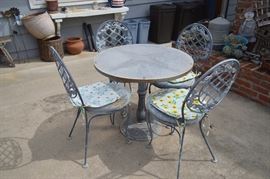 Aluminum patio set