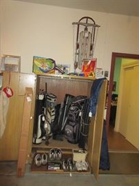 Many golf items