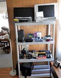 dvd, vhs player, flat tv